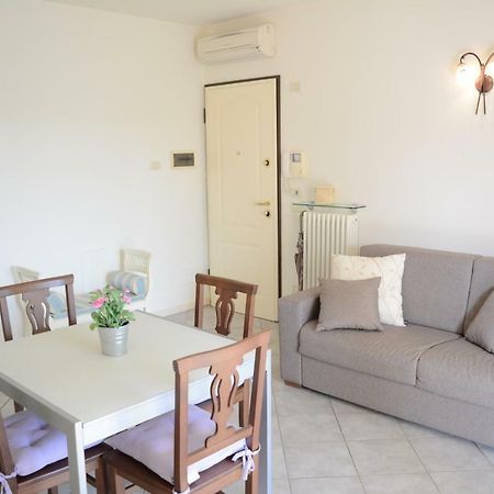 Il Giardino Di Laura - Sirmione Apartment Exterior photo