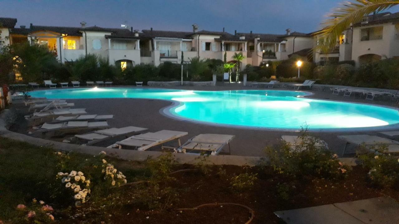 Il Giardino Di Laura - Sirmione Apartment Exterior photo
